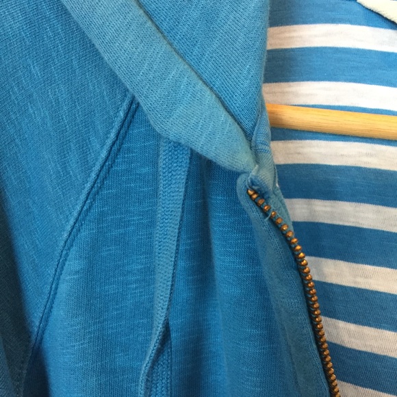 J. Crew - Picture 2 of 5